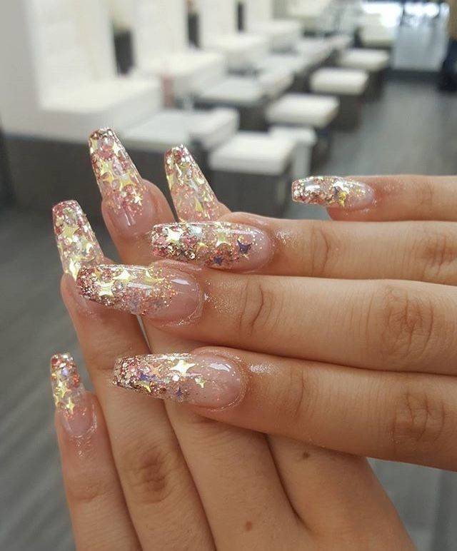 Moda Nail inspo