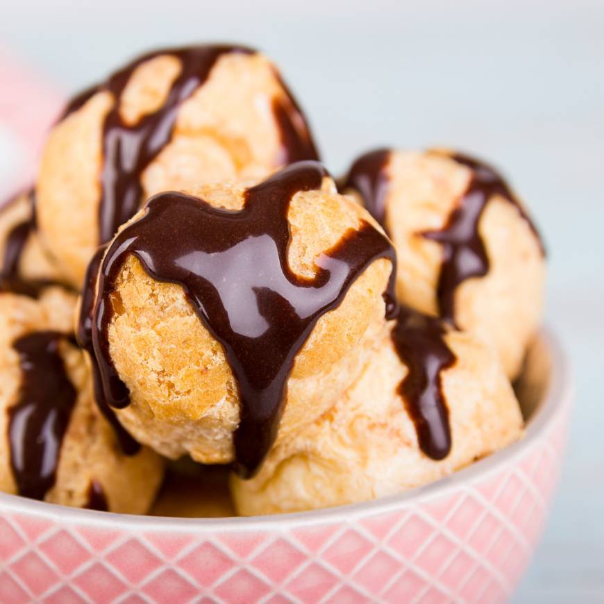 Social Profiteroles 🤩