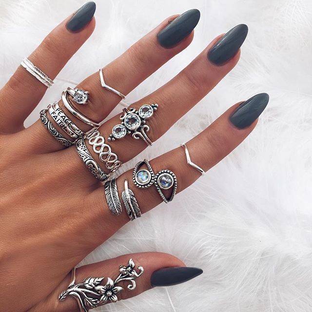 Moda Beautiful collection of rings 💍 