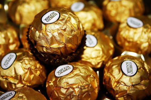 Social Ferrero Rocher - Caja de Regalo con 16 Piezas - 200g -