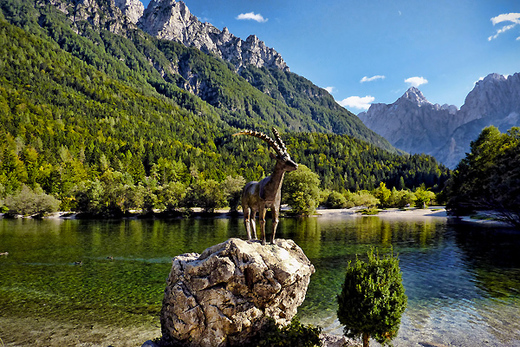 Lake Jasna