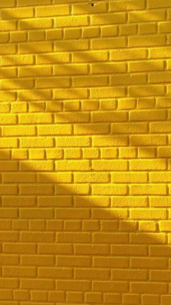 Fashion Yellow brick wall