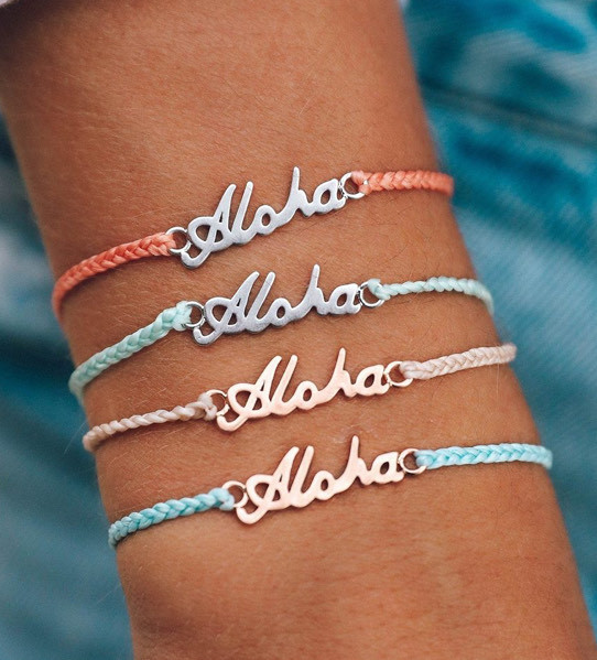 Product Puravida Aloha Script Charm