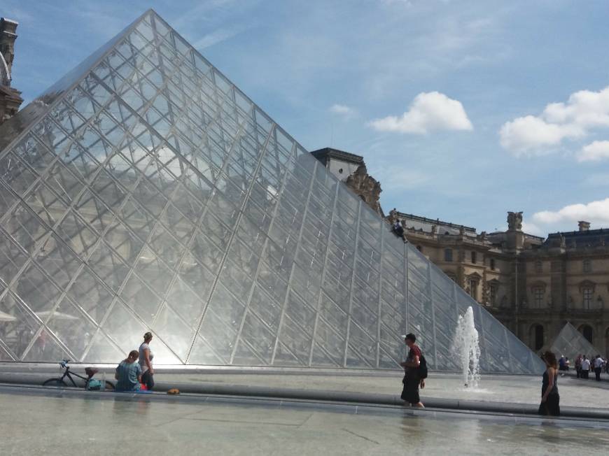 Lugar Museo del Louvre