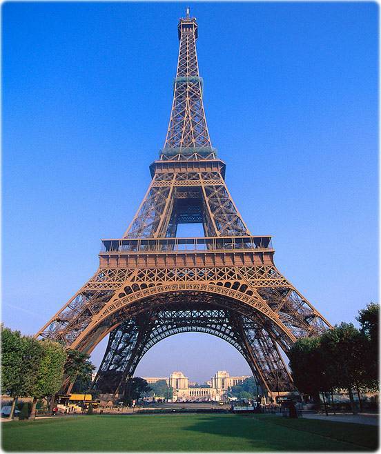 Place Torre Eiffel