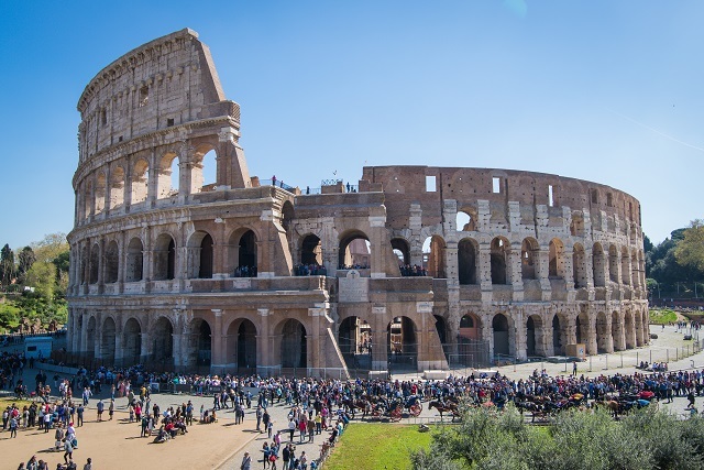 Lugar Coliseo de Roma