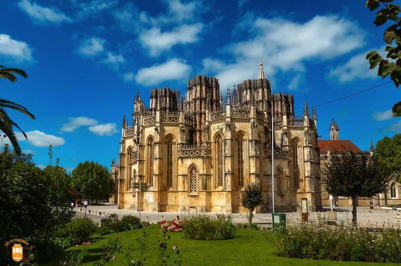 Places Mosteiro da Batalha 🇵🇹