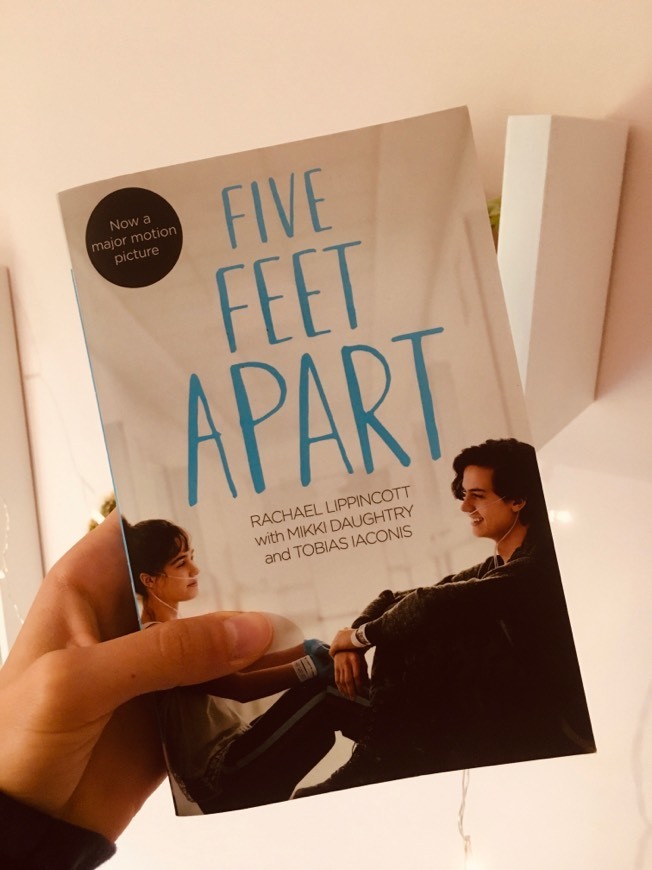 Libro Five Feet Apart