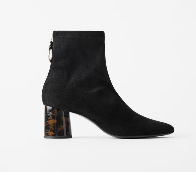 Product Black turtle heel boots 