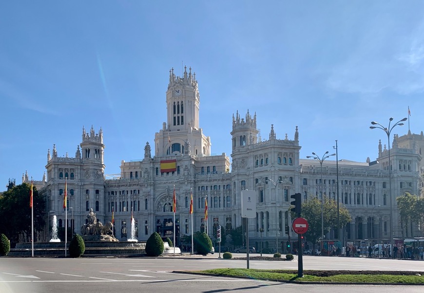 Place Plaza de Cibeles