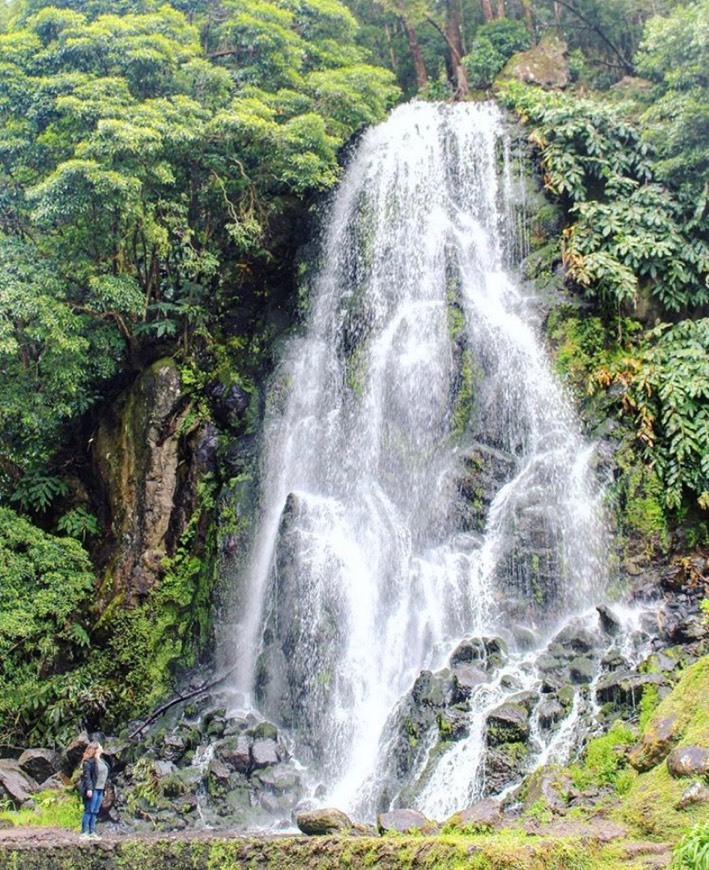 Place Ribeira dos Caldeirões