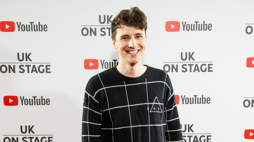 Moda Daniel Howell - YouTube