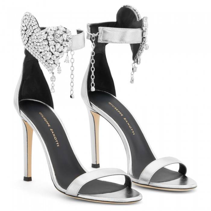 Fashion Amour by Giuseppe Zanotti