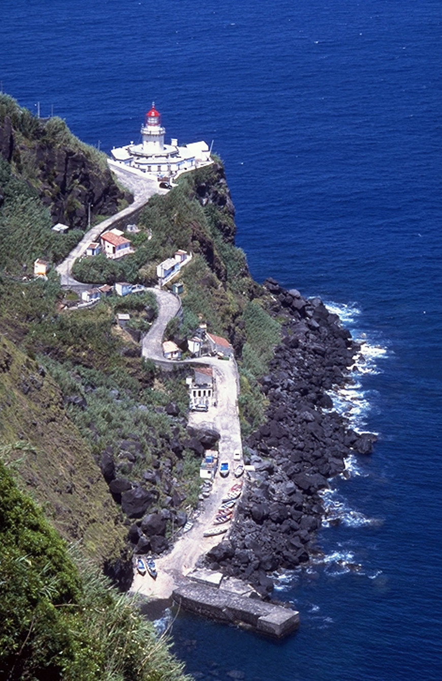 Lugar Farol do Arnel