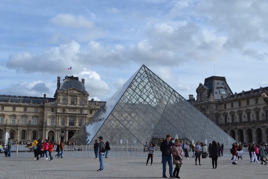 Lugar Museo del Louvre