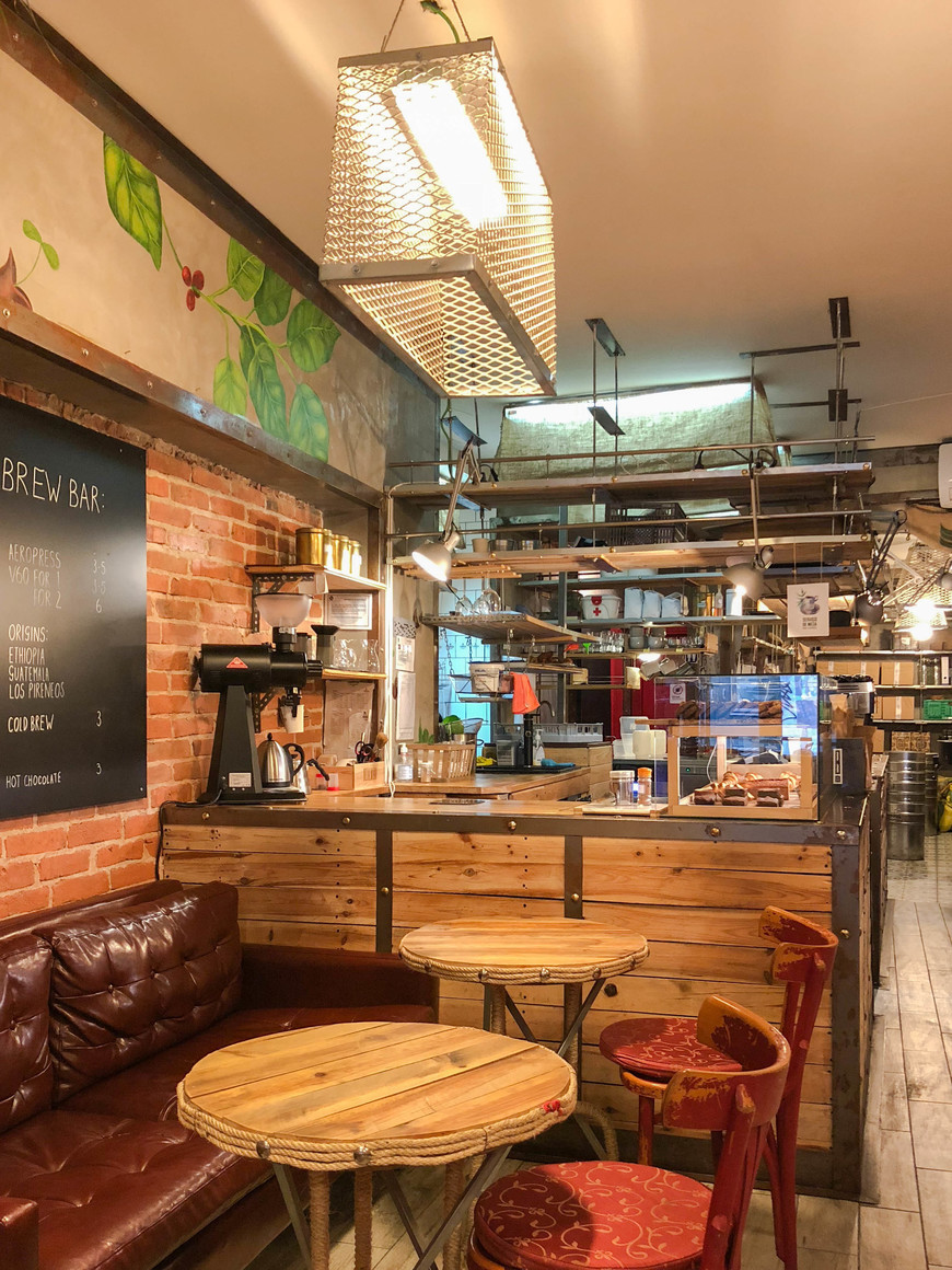 Restaurantes FÁBRICA COFFEE ROASTERS