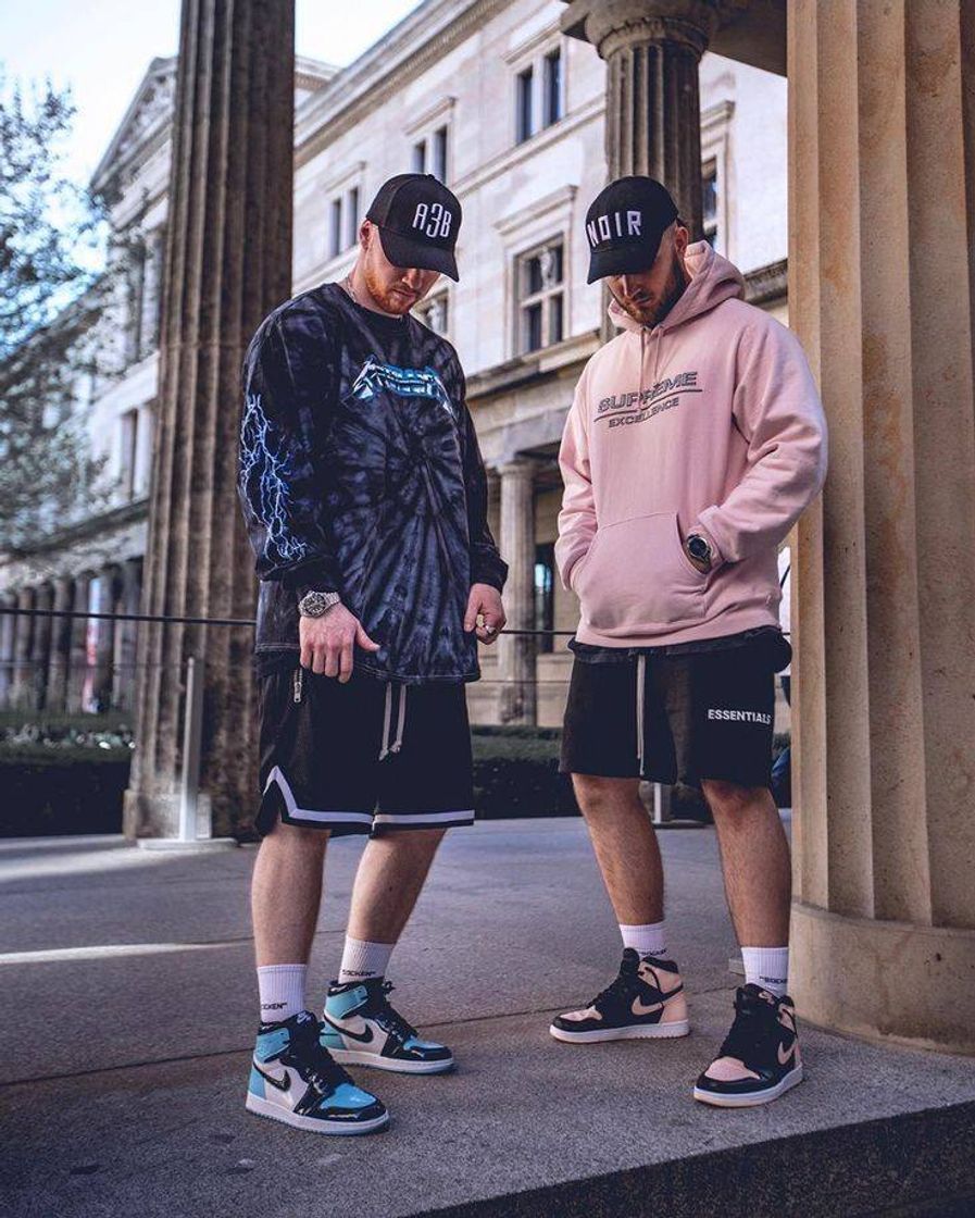 Social Outfit
