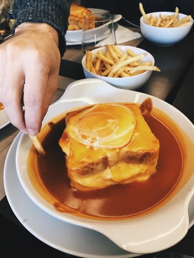 Francesinha É Prá Sé