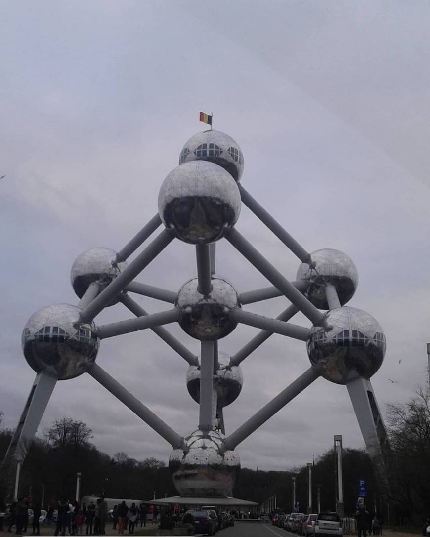 Lugar Bruselas