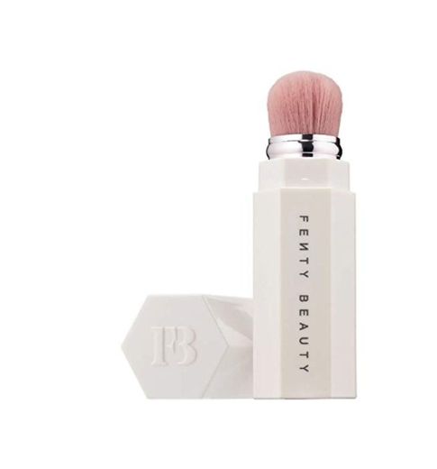 FENTY BEAUTY BY RIHANNA Portable Contour & Concealer Brush 150