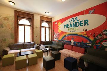 Place Meander Hostel