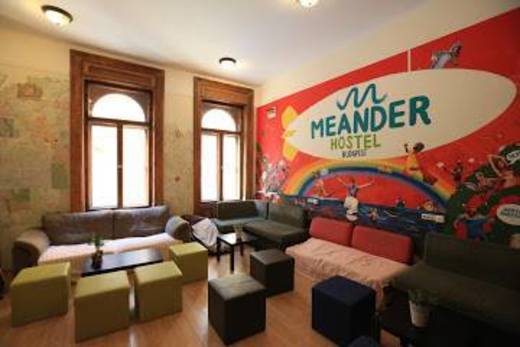 Meander Hostel