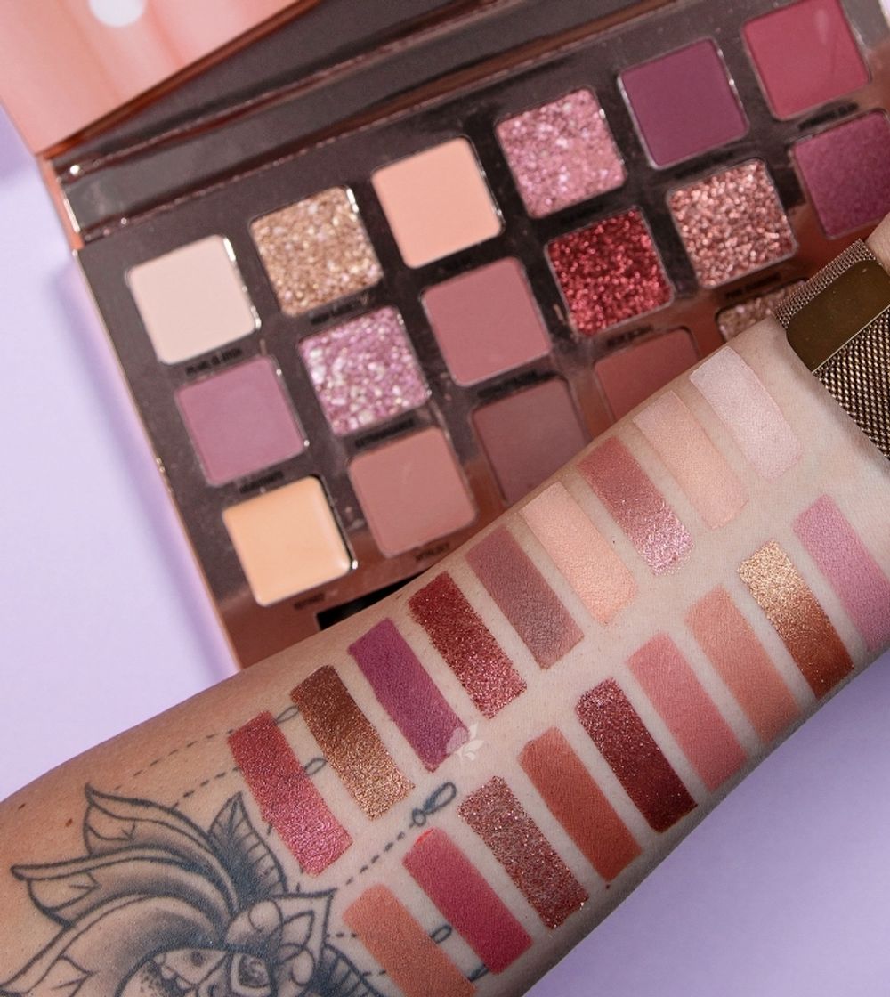 Productos W7 - Paleta de sombras Socialite