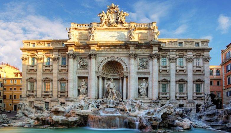 Fashion Fontana di Trevi 