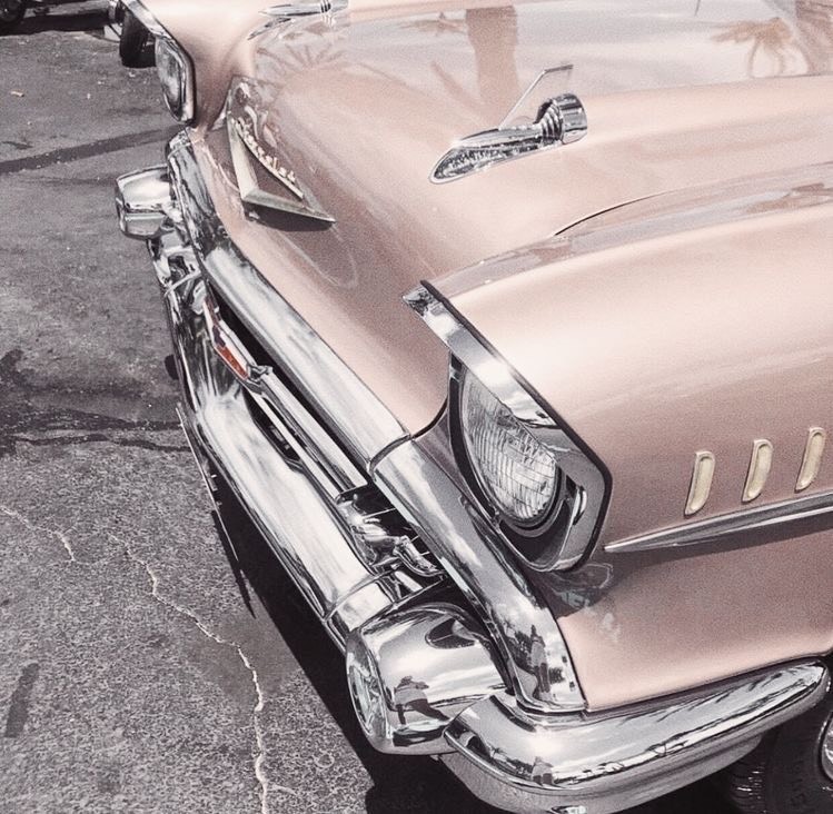 Moda 1959 Cadillac Coupe DeVille