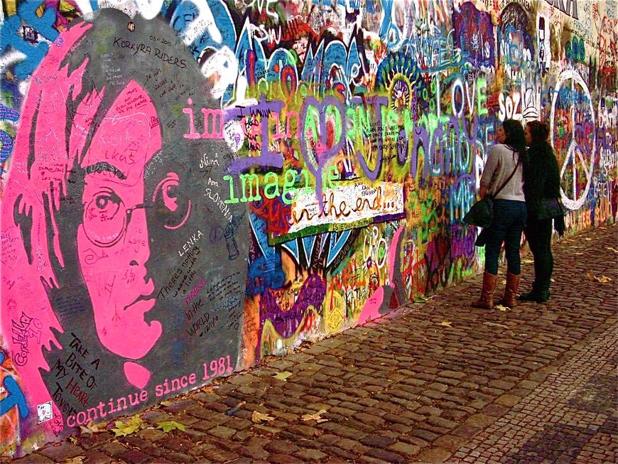 Lugar John Lennon Wall