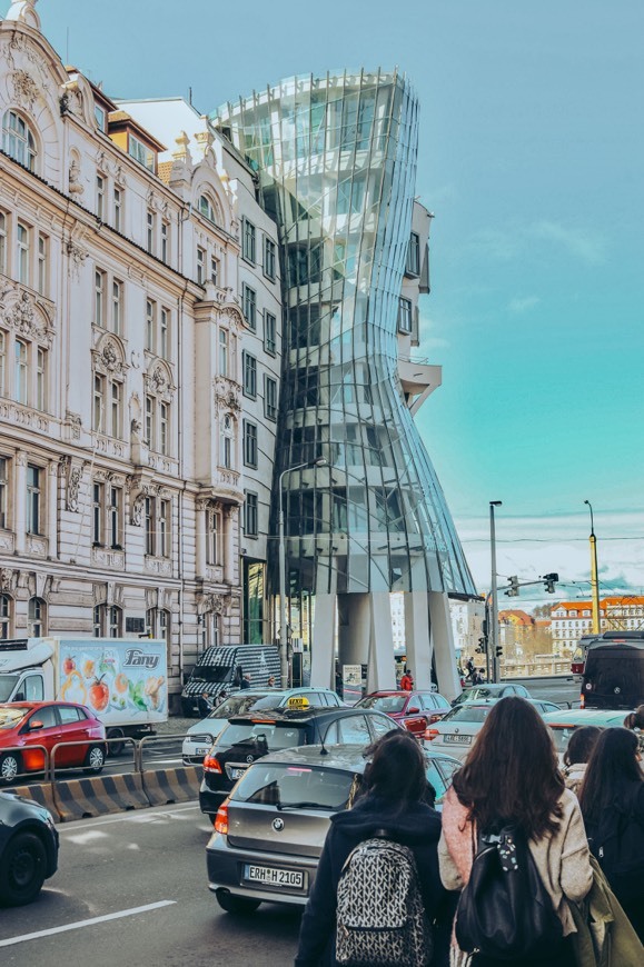 Place Dancing House