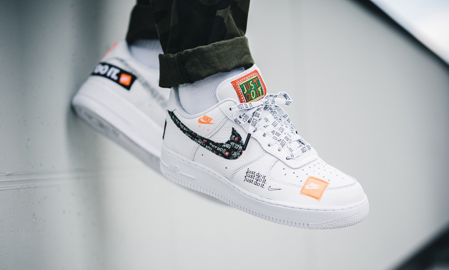 Fashion NIKE AIR FORCE 1 '07 PREMIUM JUST DO IT WHITE-WHIT

