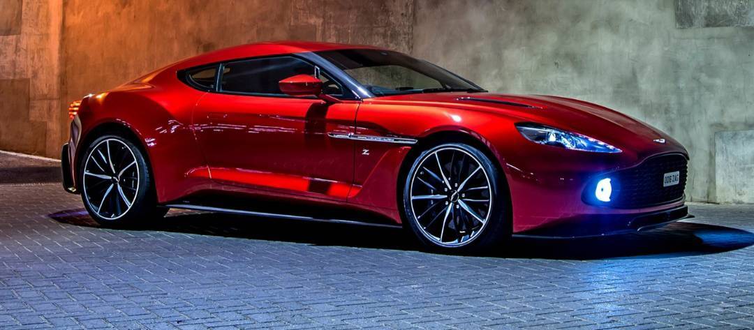 Social AstonMartin Vanquish Zagato 