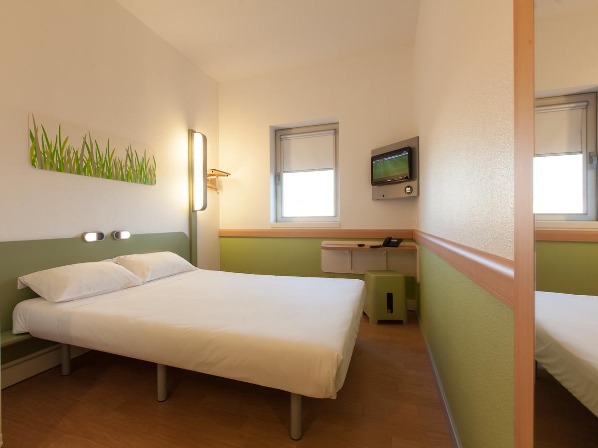 Places Ibis Budget Porto Gaia