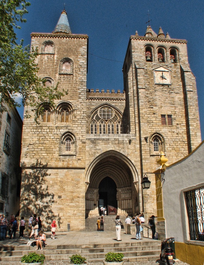 Place Catedral de Évora