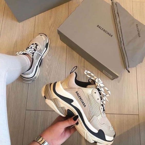 Product Balenciaga Triple S 