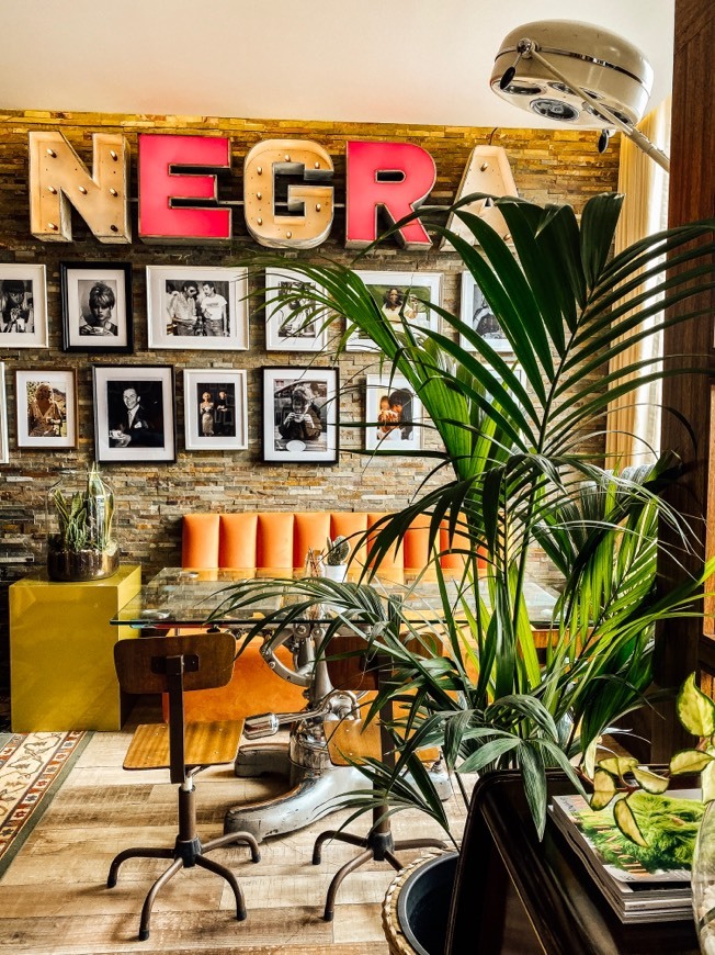 Restaurants Negra Café