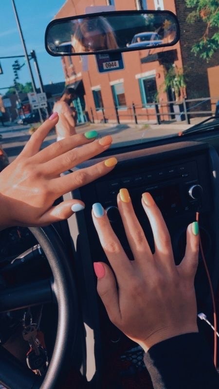 Moda colorful nails