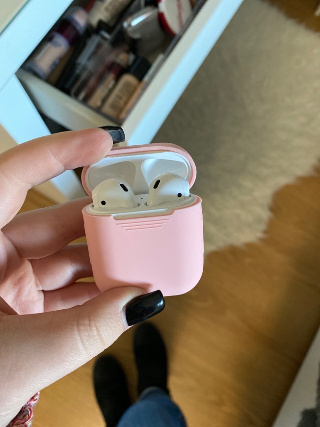 Electrónica Apple AirPods con estuche de carga inalámbrica