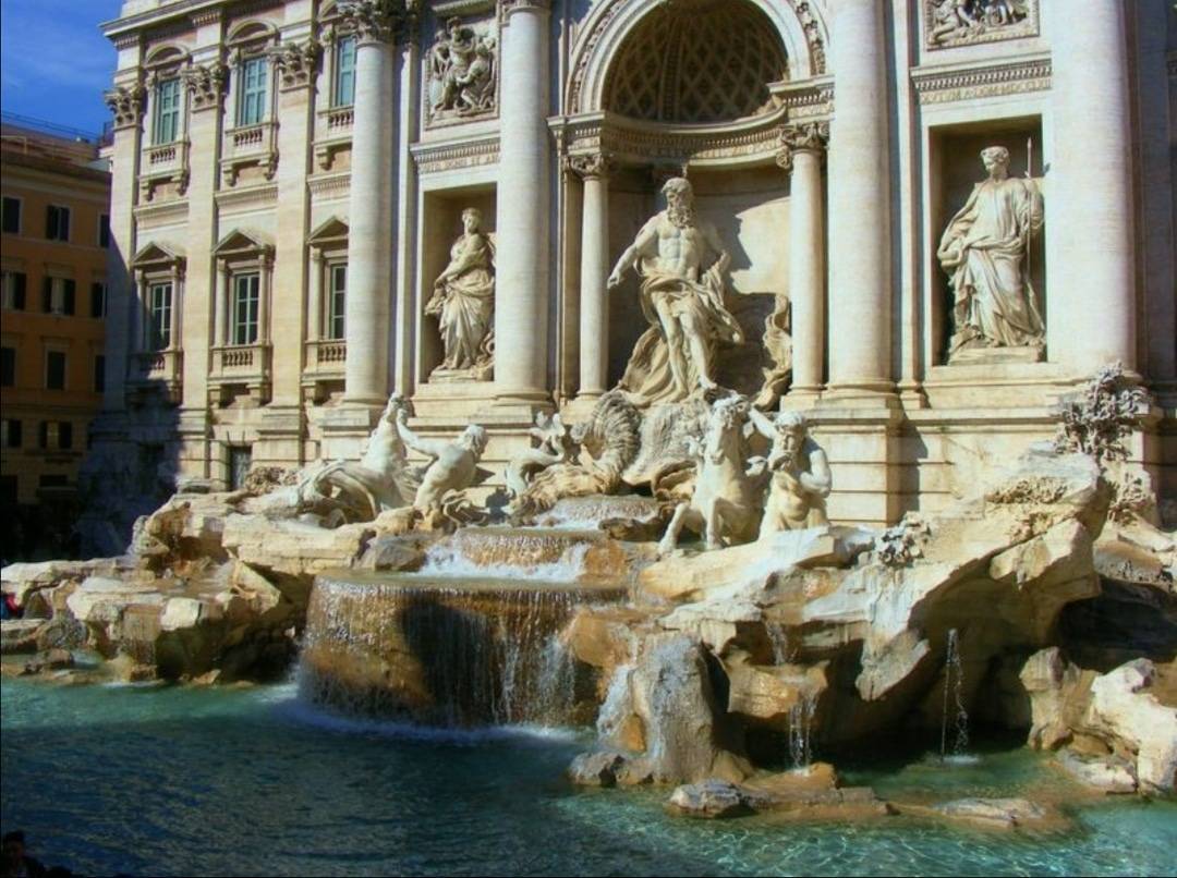 Lugar Fontana di Trevi