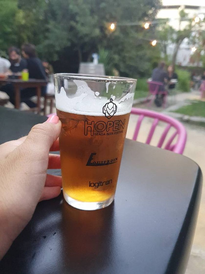 Restaurantes Letraria - Craft Beer Garden Porto