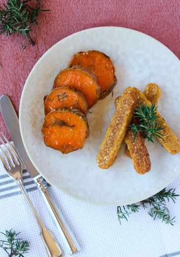 Palitinhos de tempeh com batata-doce e alecrim - Meaningful Flavours