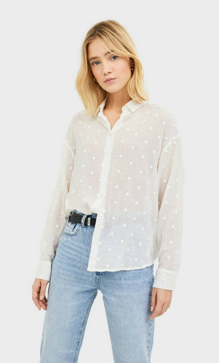 Fashion Camisa às bolinhas com bordado