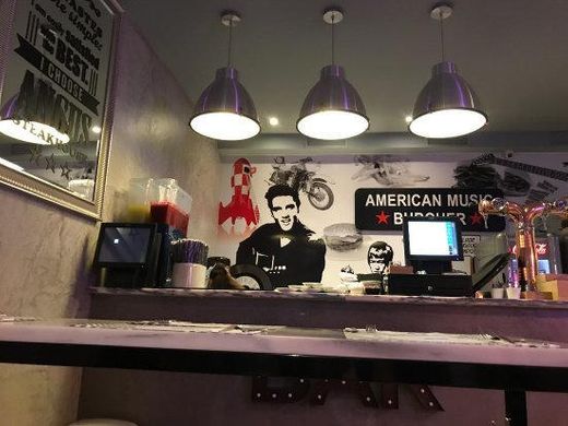 American Music Burger Avenida