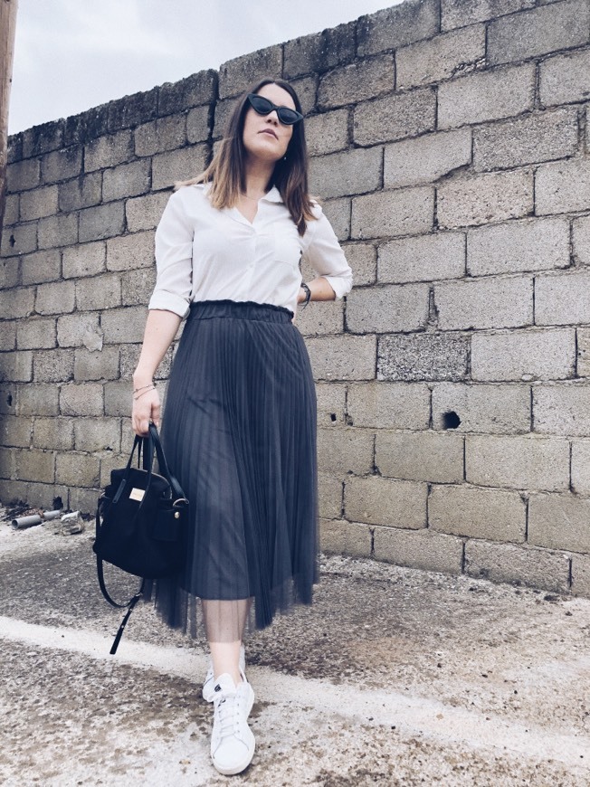 Fashion Saia midi tule