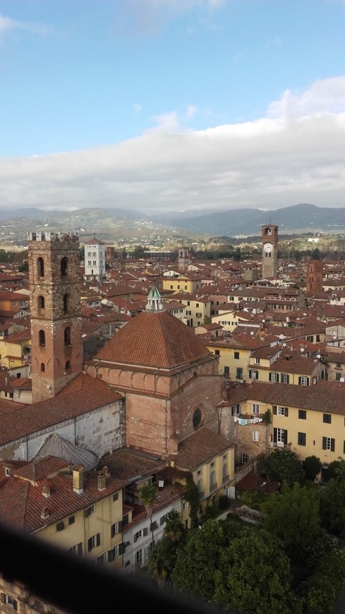 Place Lucca