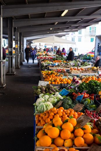 Sant'Ambrogio Market