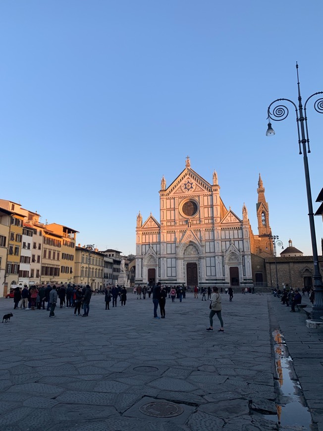 Place Piazza Santa Croce