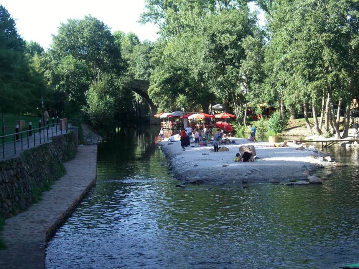 Place PRAIA FLUVIAL DA PENEDA - GÓIS