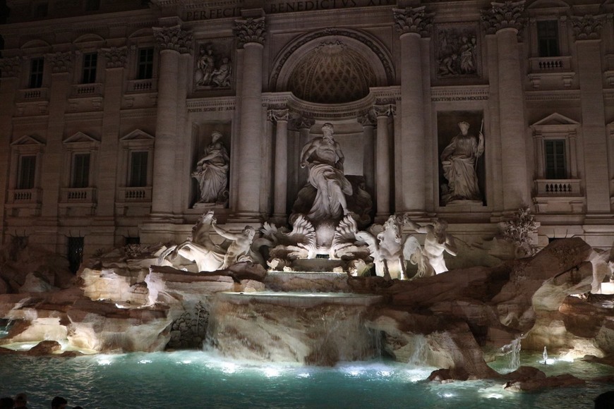 Lugar Fontana di Trevi